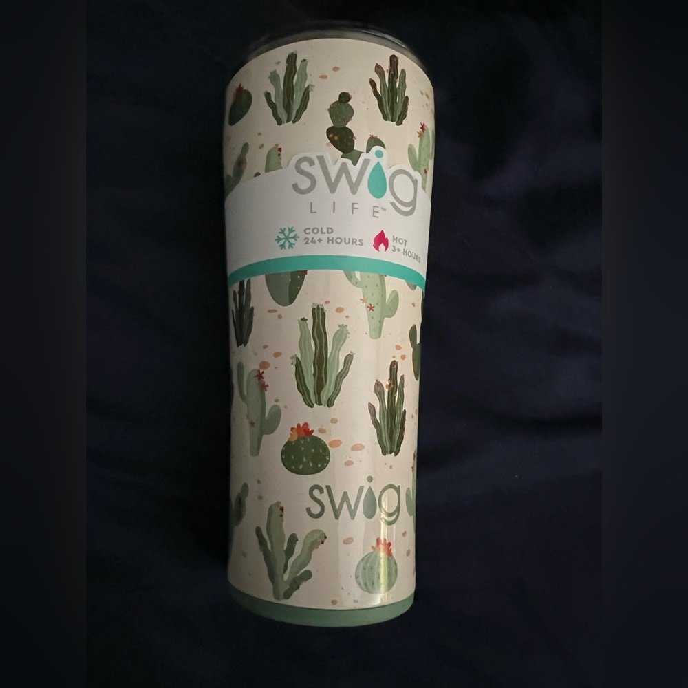 Swig 32 oz tumbler